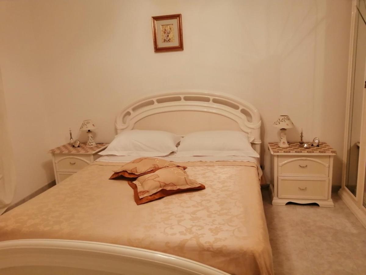 La Casa Nel Vico Lägenhet Locorotondo Exteriör bild